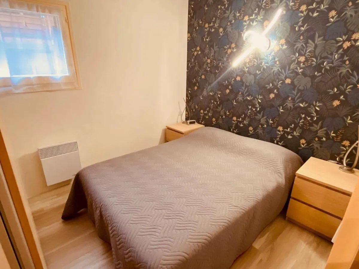 Appartement Moderne Centre Village Avec Balcon Et Garage - Fr-1-459-222 La Clusaz France