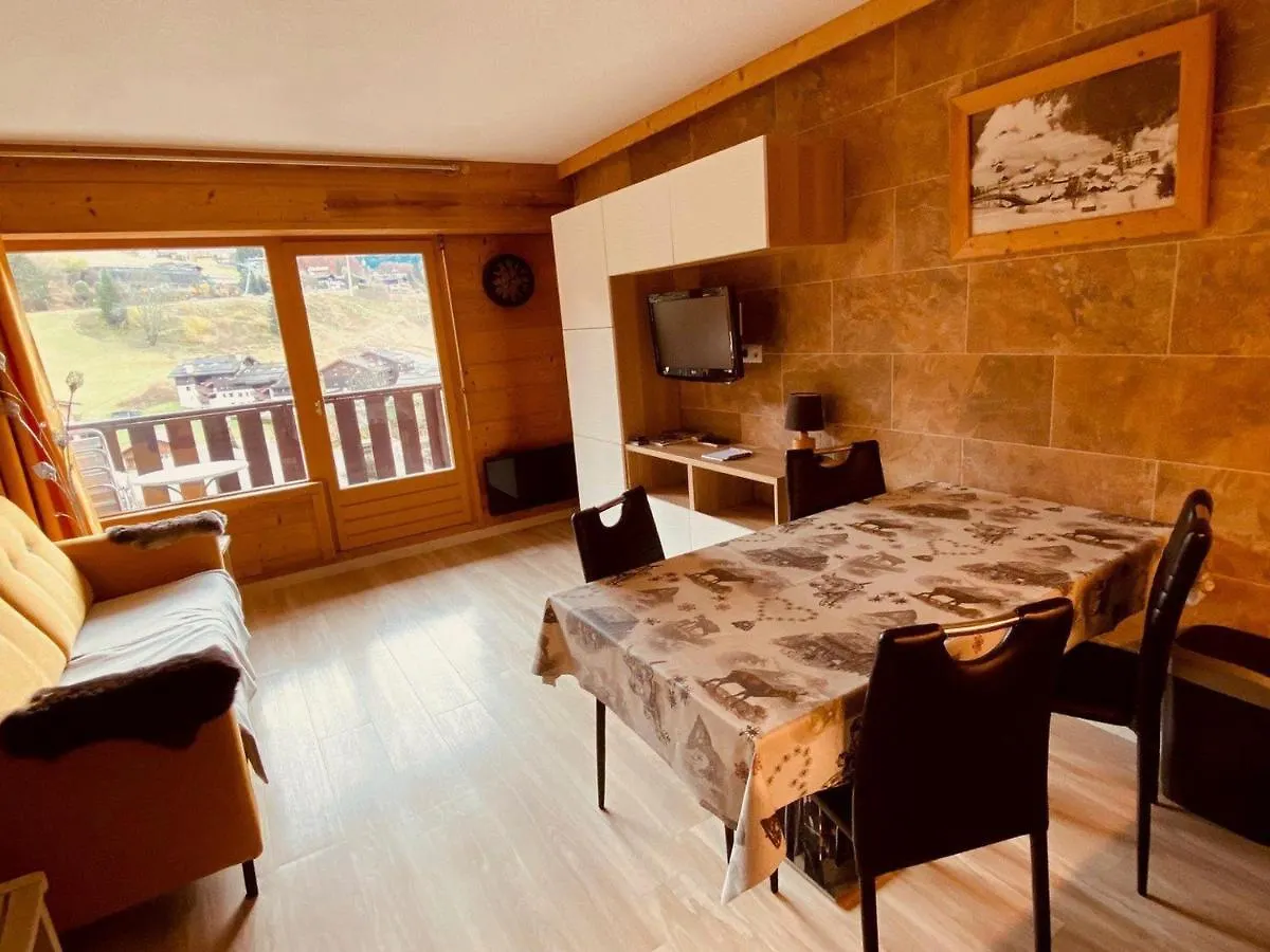 Appartement Moderne Centre Village Avec Balcon Et Garage - Fr-1-459-222 La Clusaz 0*,